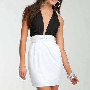 💋 Bebe black white deep v halter gorgeous dress S Small new RARE 💋